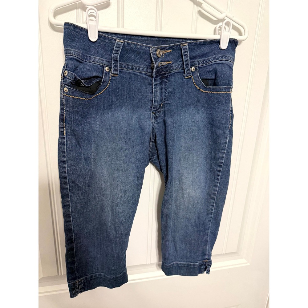 7 Flavour Capri‎ Jeans Womens 6P Blue Embellished Rhinestone Cropped Denim